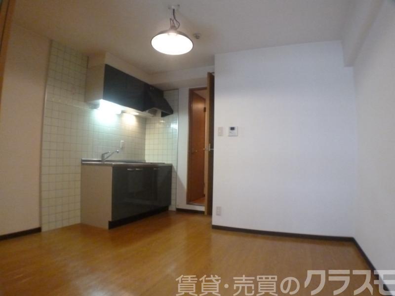 14/30 室内