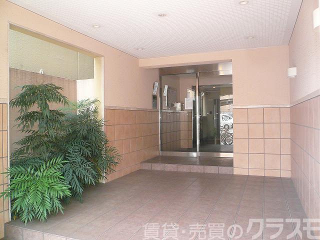 29/30 エントランス