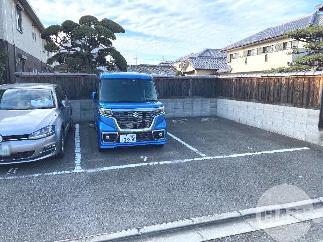 2/14 駐車場