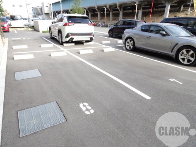 2/8 駐車場