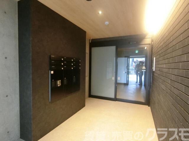 2/4 エントランス