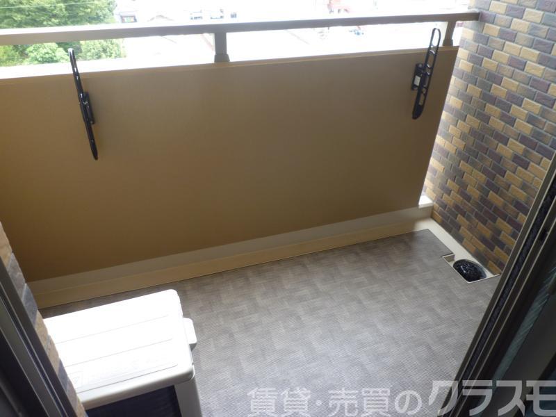 25/30 バルコニー