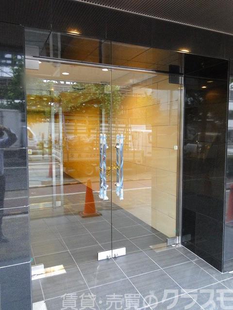 29/30 エントランス