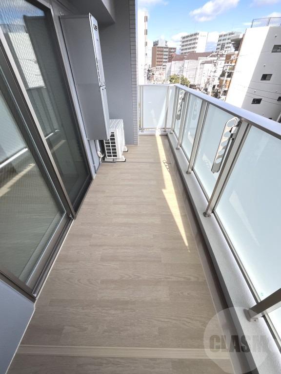 20/30 バルコニー