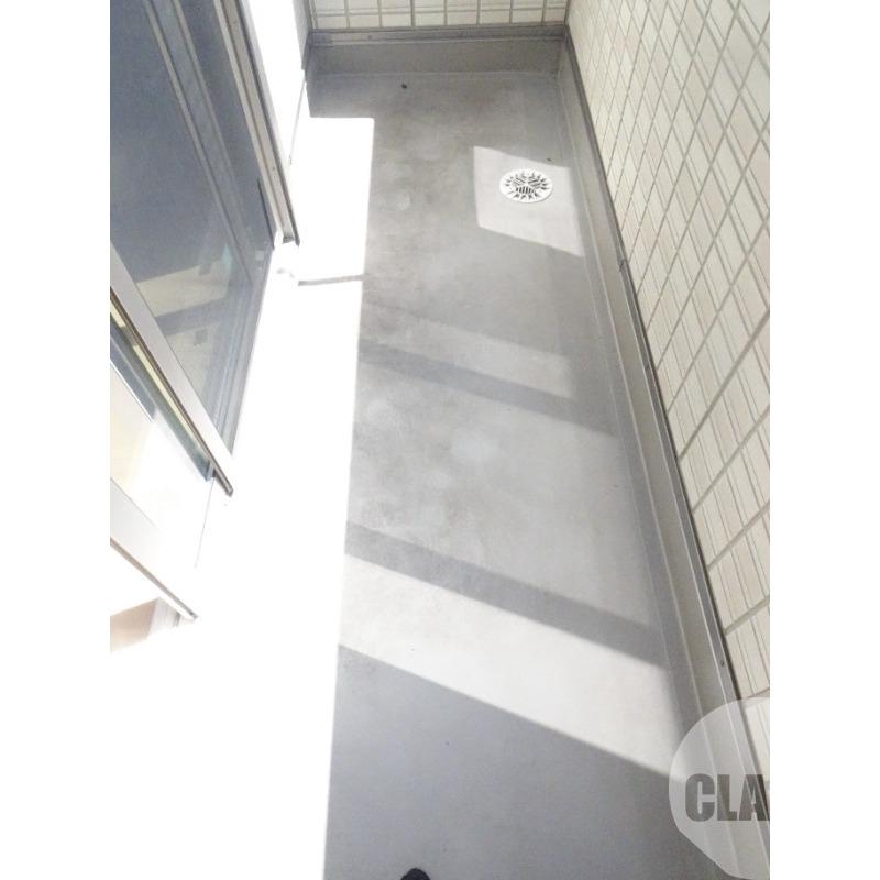 16/28 バルコニー