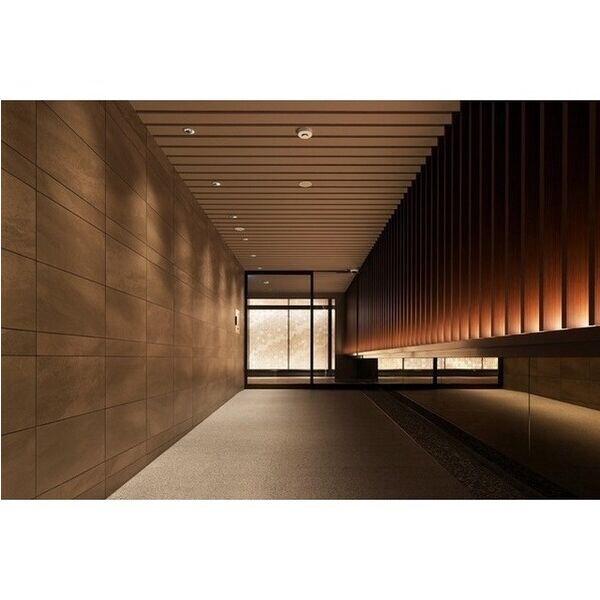 2/5 エントランス