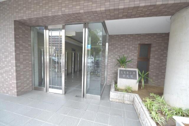 22/30 エントランス