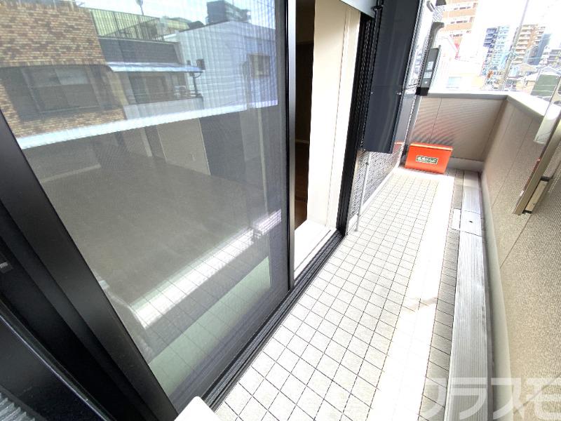 20/30 バルコニー