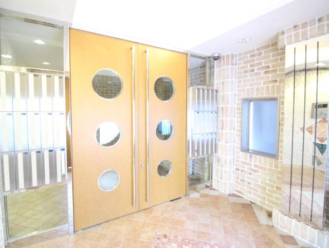 3/10 エントランス