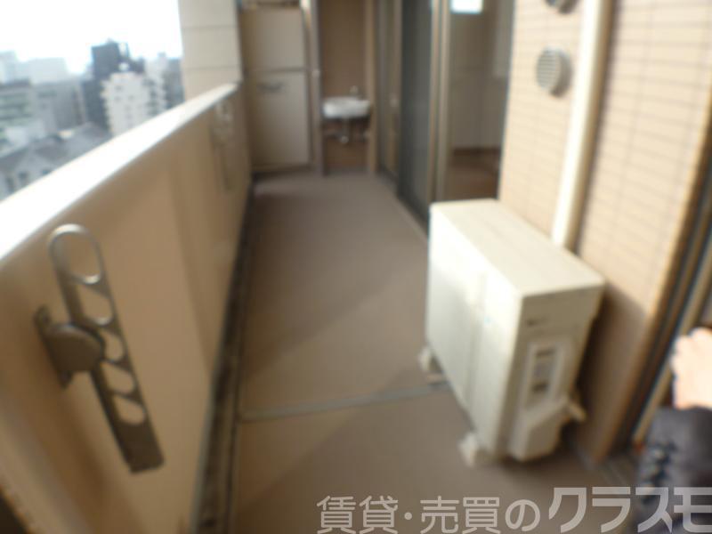 27/30 バルコニー