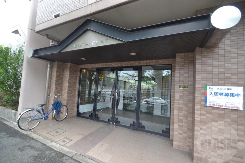 16/24 エントランス