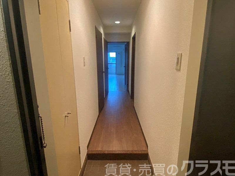 18/30 玄関