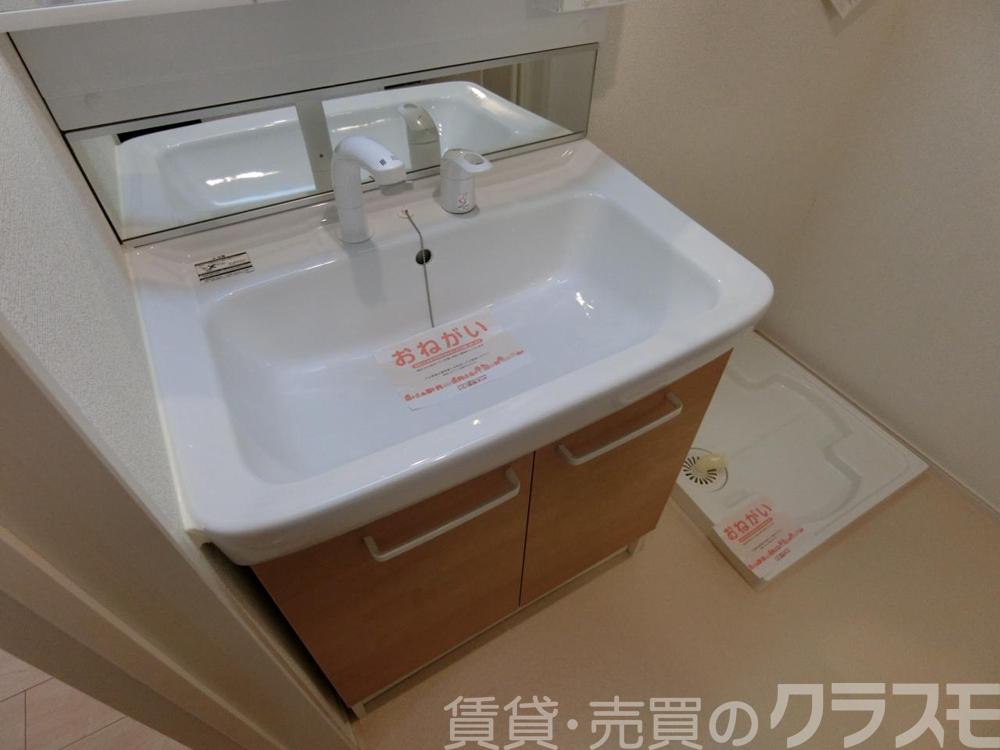 18/30 洗面