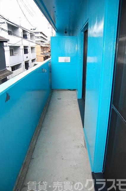 25/30 バルコニー