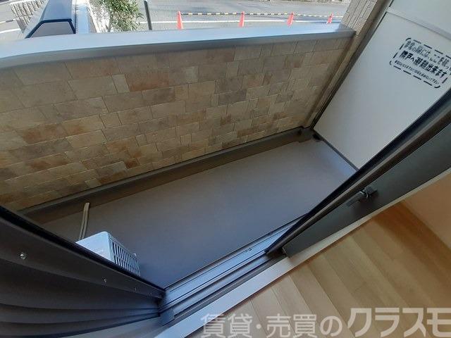 23/30 バルコニー