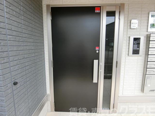 29/30 エントランス