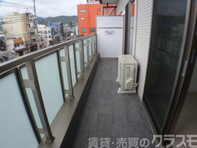 26/30 バルコニー
