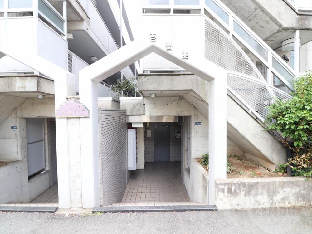 2/10 エントランス