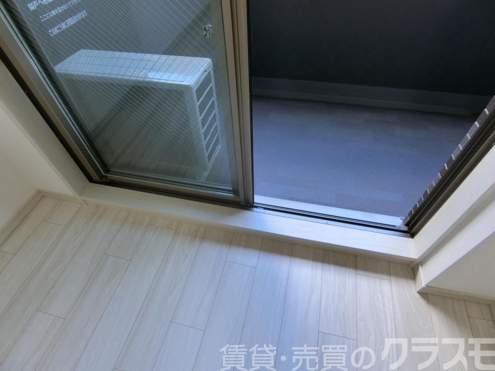 23/30 バルコニー