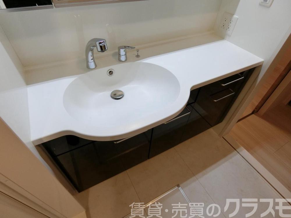 21/30 洗面