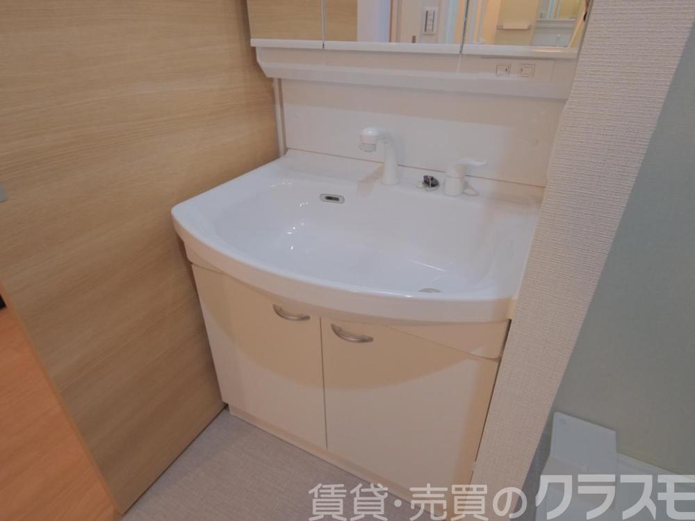 22/30 洗面