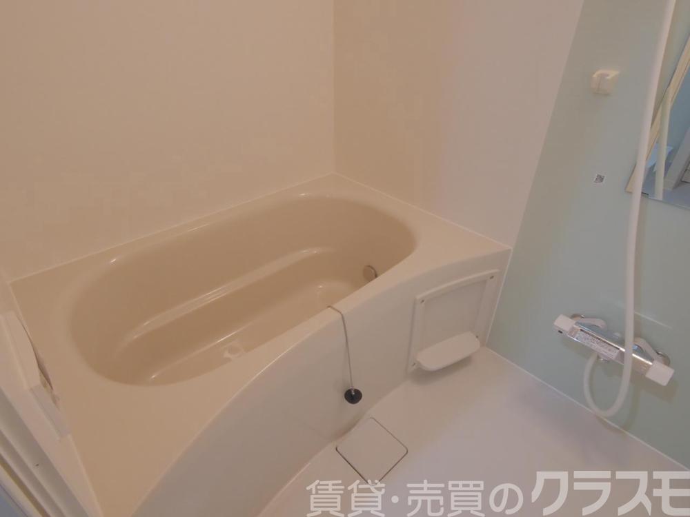 19/30 浴室