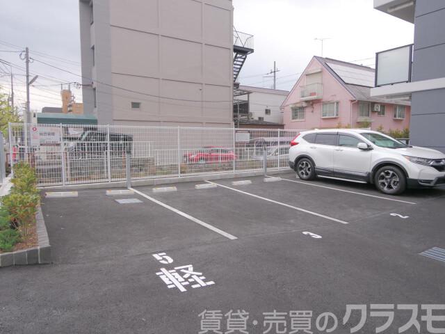 30/30 駐車場