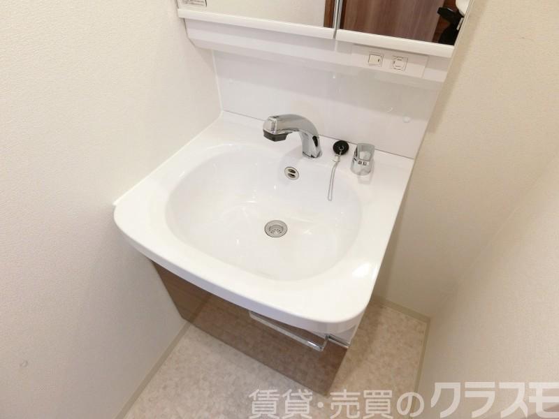 22/30 洗面
