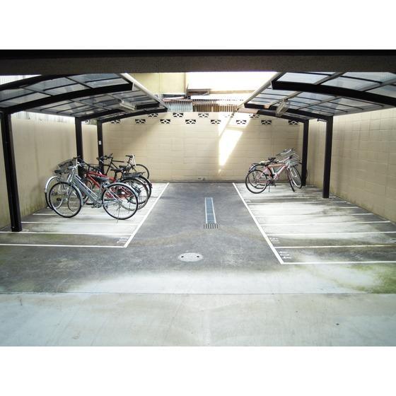 30/30 駐車場