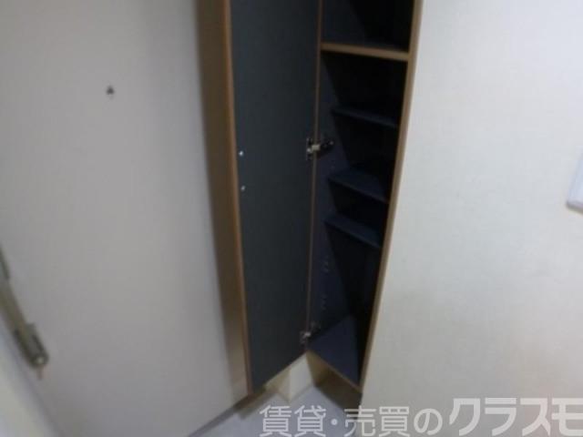 17/30 玄関