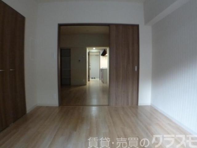14/30 寝室