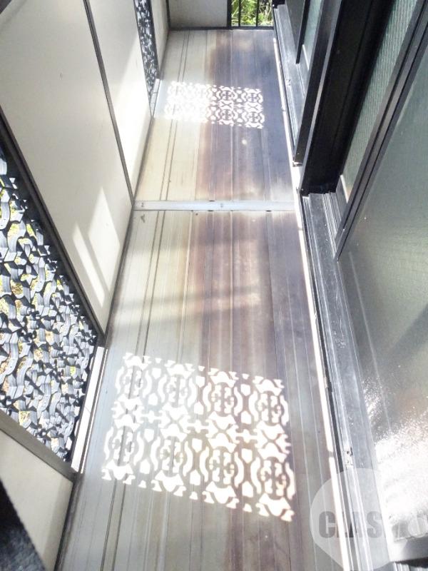 16/27 バルコニー