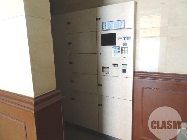 18/24 エントランス