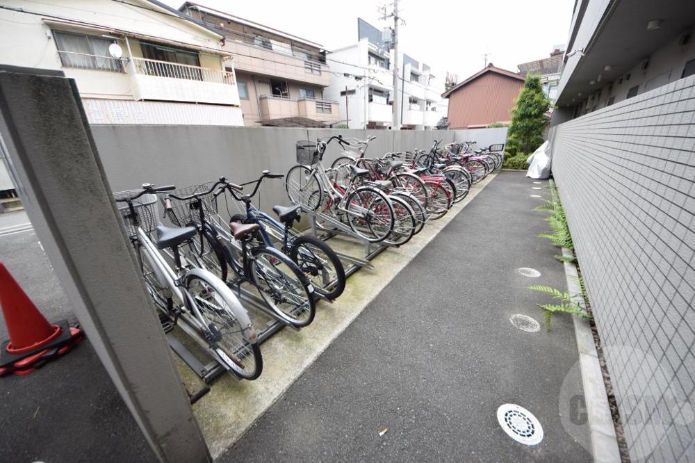 21/30 駐車場