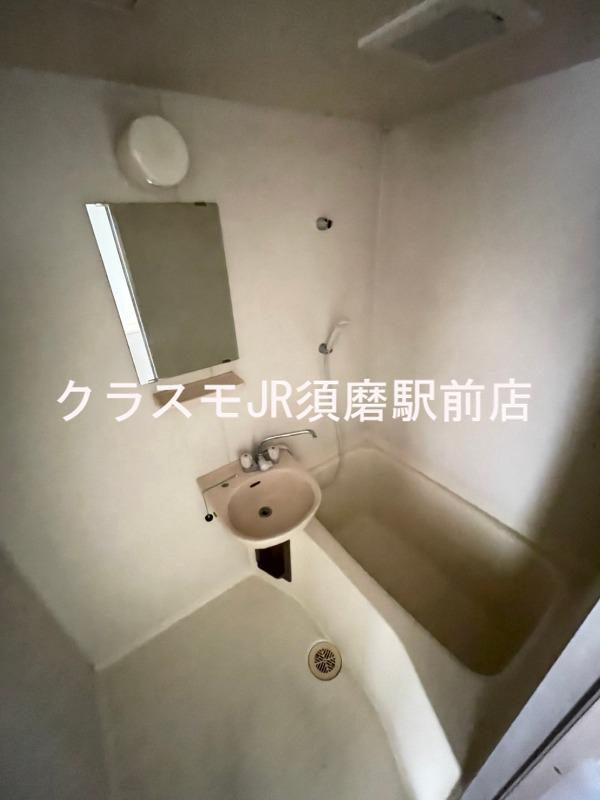 18/30 浴室