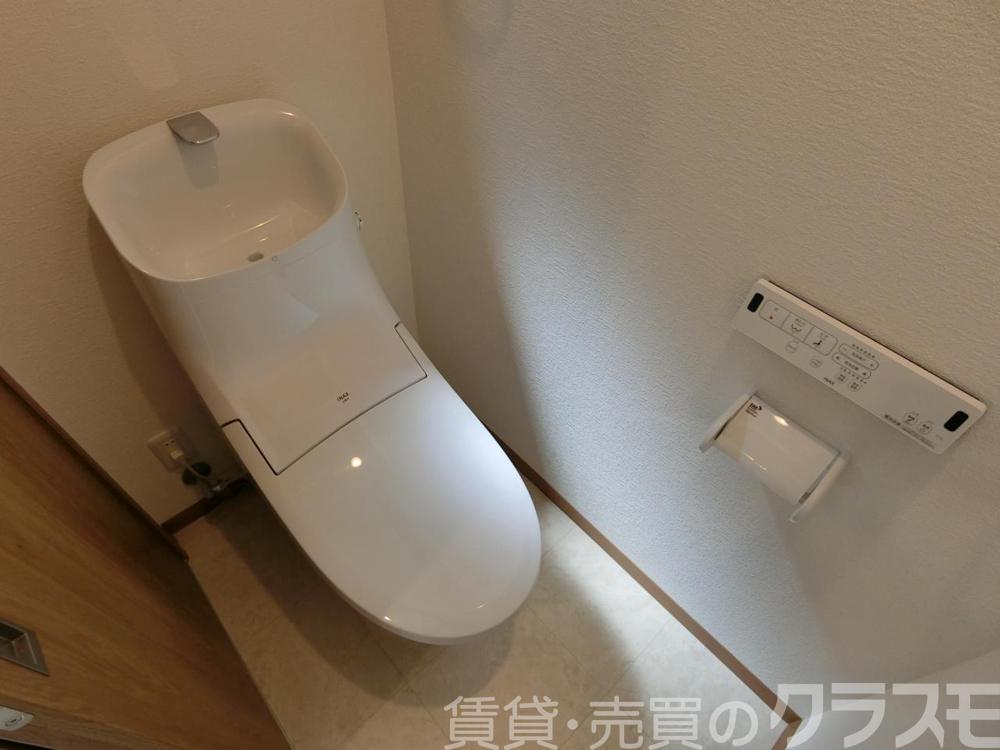 20/30 トイレ