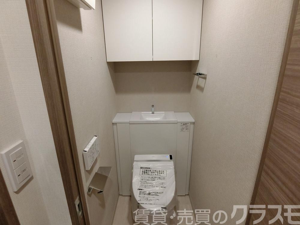 23/30 トイレ