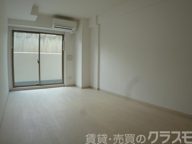 15/30 寝室