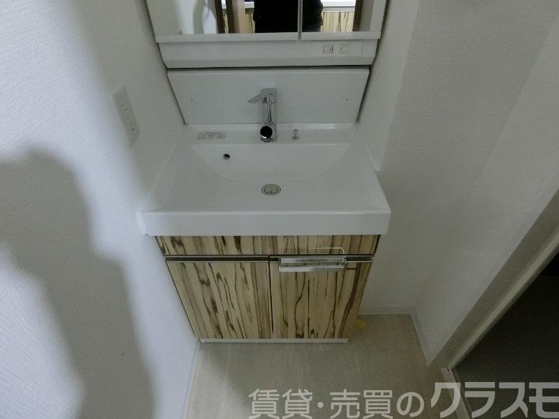 22/30 洗面