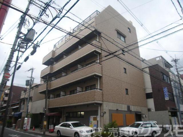 30/30 エントランス