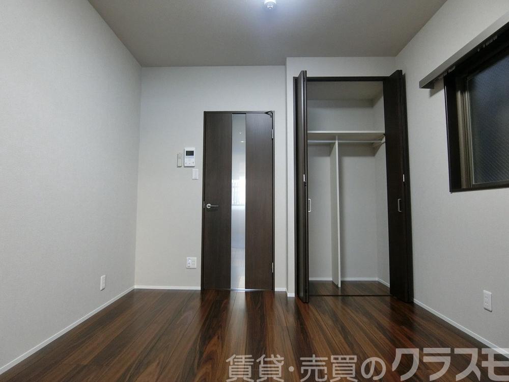 13/30 寝室