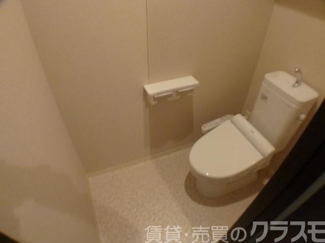 23/30 トイレ