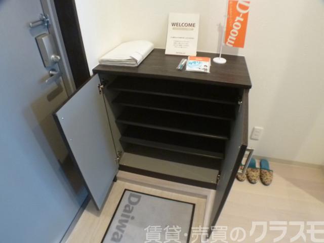 14/30 室内