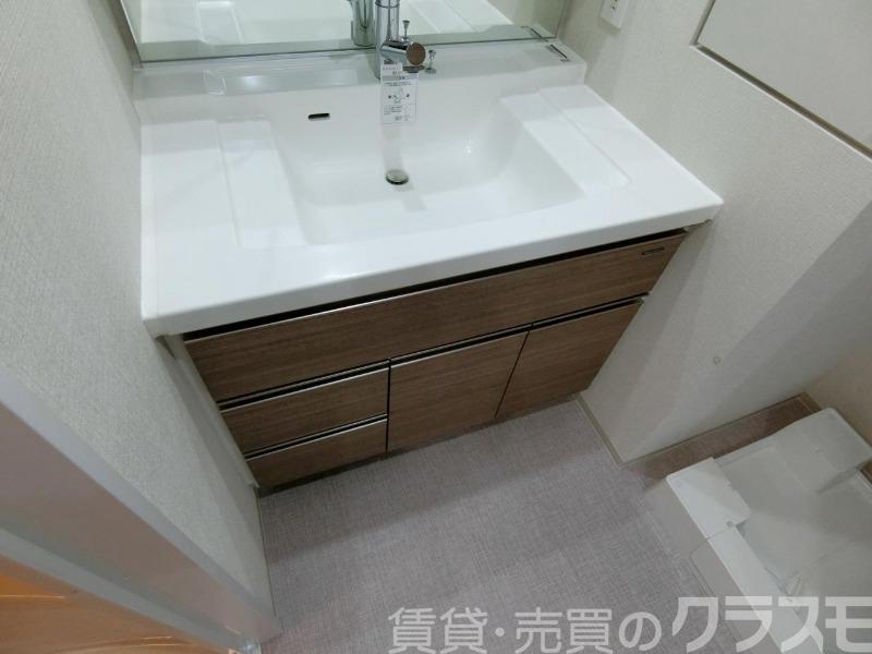 21/30 洗面