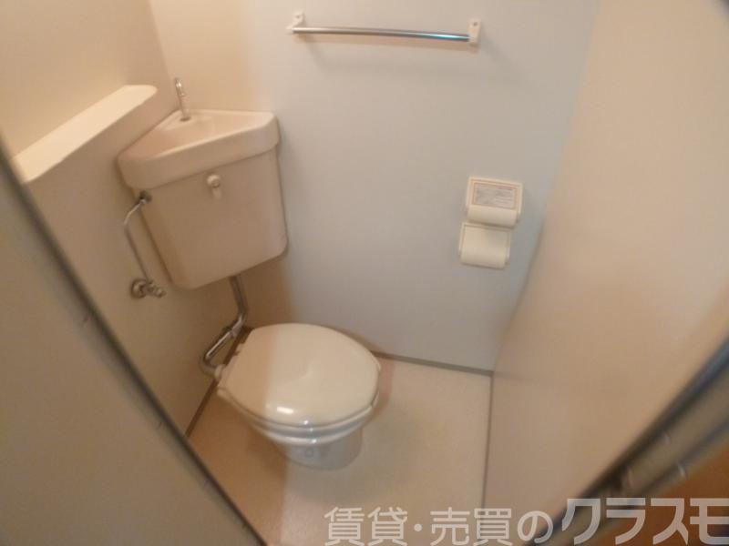 23/30 トイレ