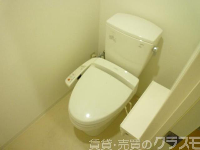 23/30 トイレ