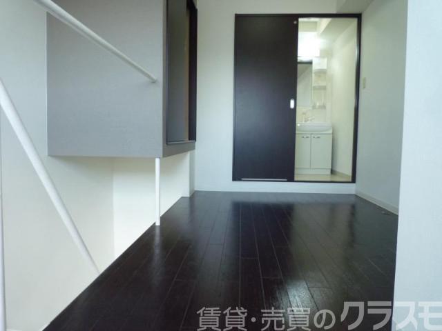 14/30 室内