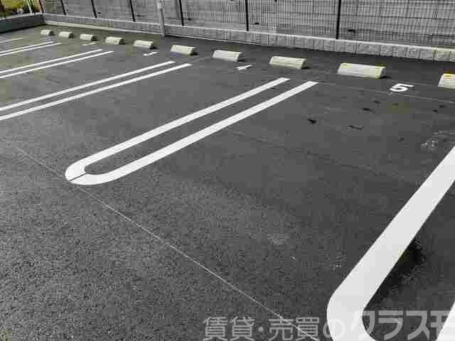 30/30 駐車場
