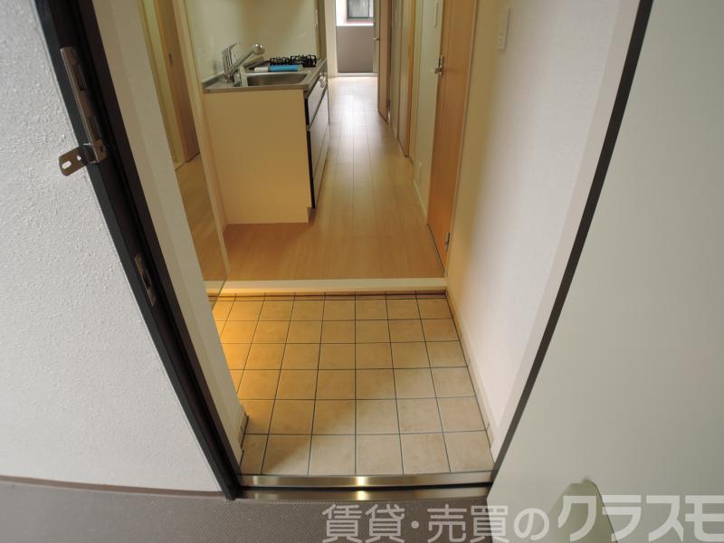 17/30 玄関