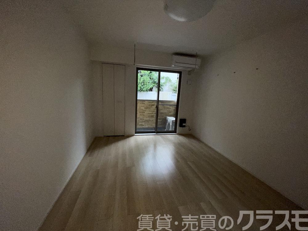 13/30 寝室